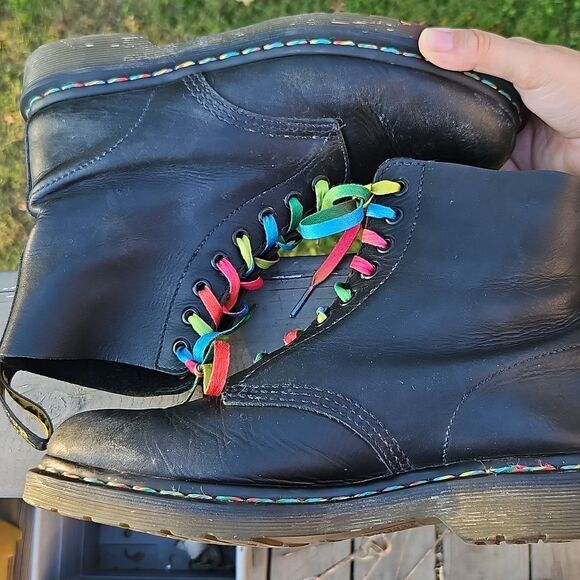 Dr. Martens Black Leather Boots – Size 41 (Rainbow Stitch & Laces) - Picture 6 of 11